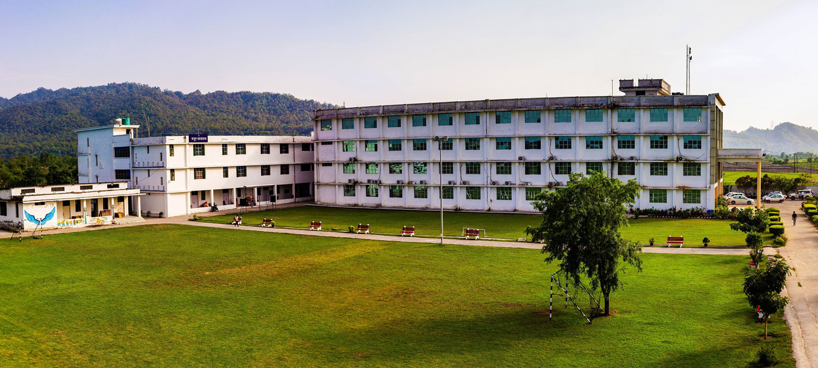 iim sirmaur assigns rs 350 crore phase-ii pmc contract to engineering projects india