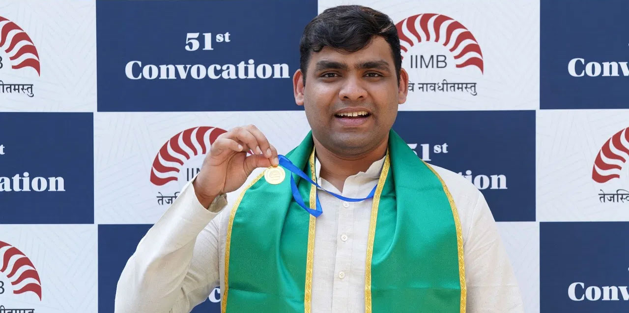 From Coding to IIM Gold - Dhvit Mehta's Leap to Investment Banking at IIMB
